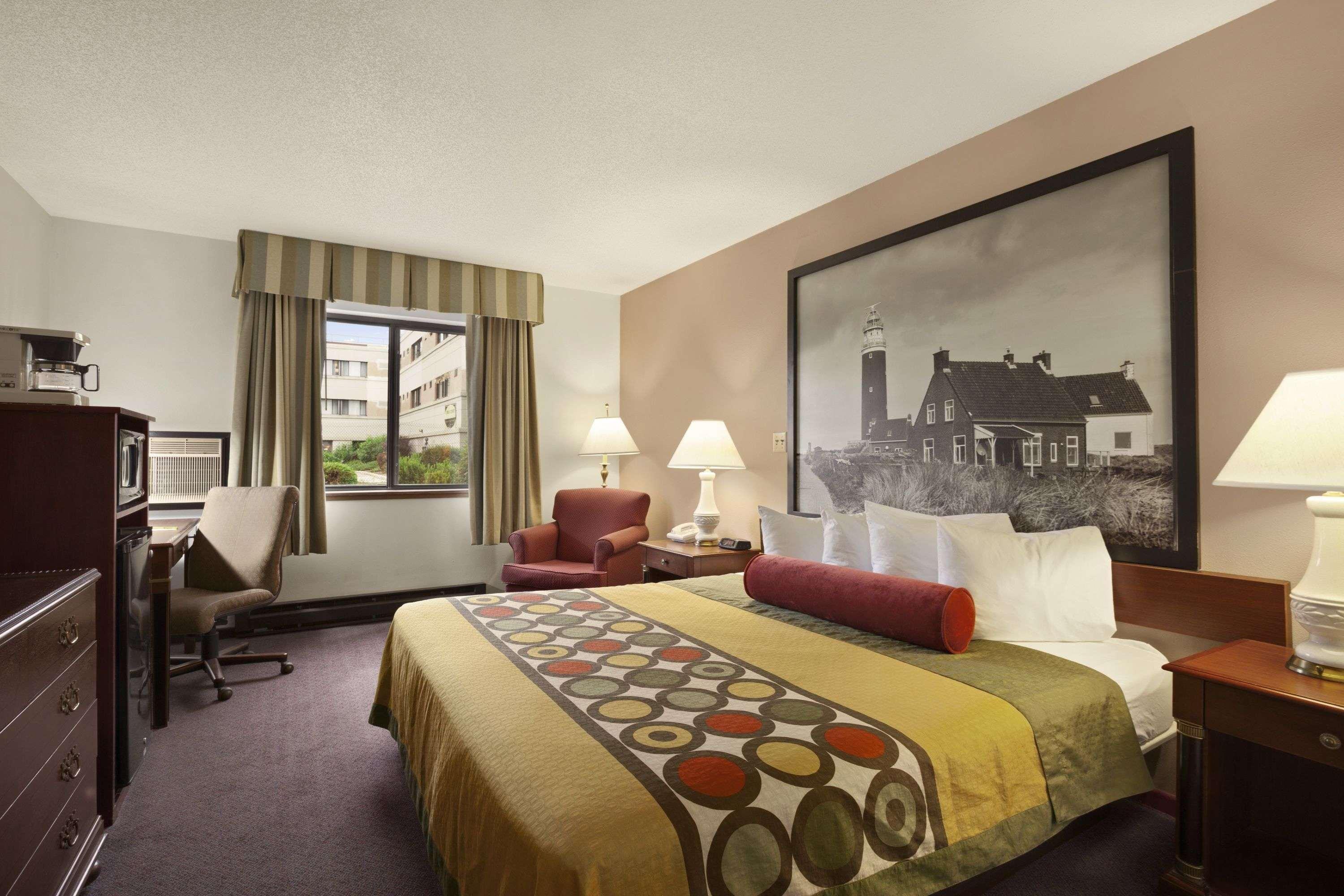Super 8 By Wyndham Milwaukee Airport Hotel Luaran gambar